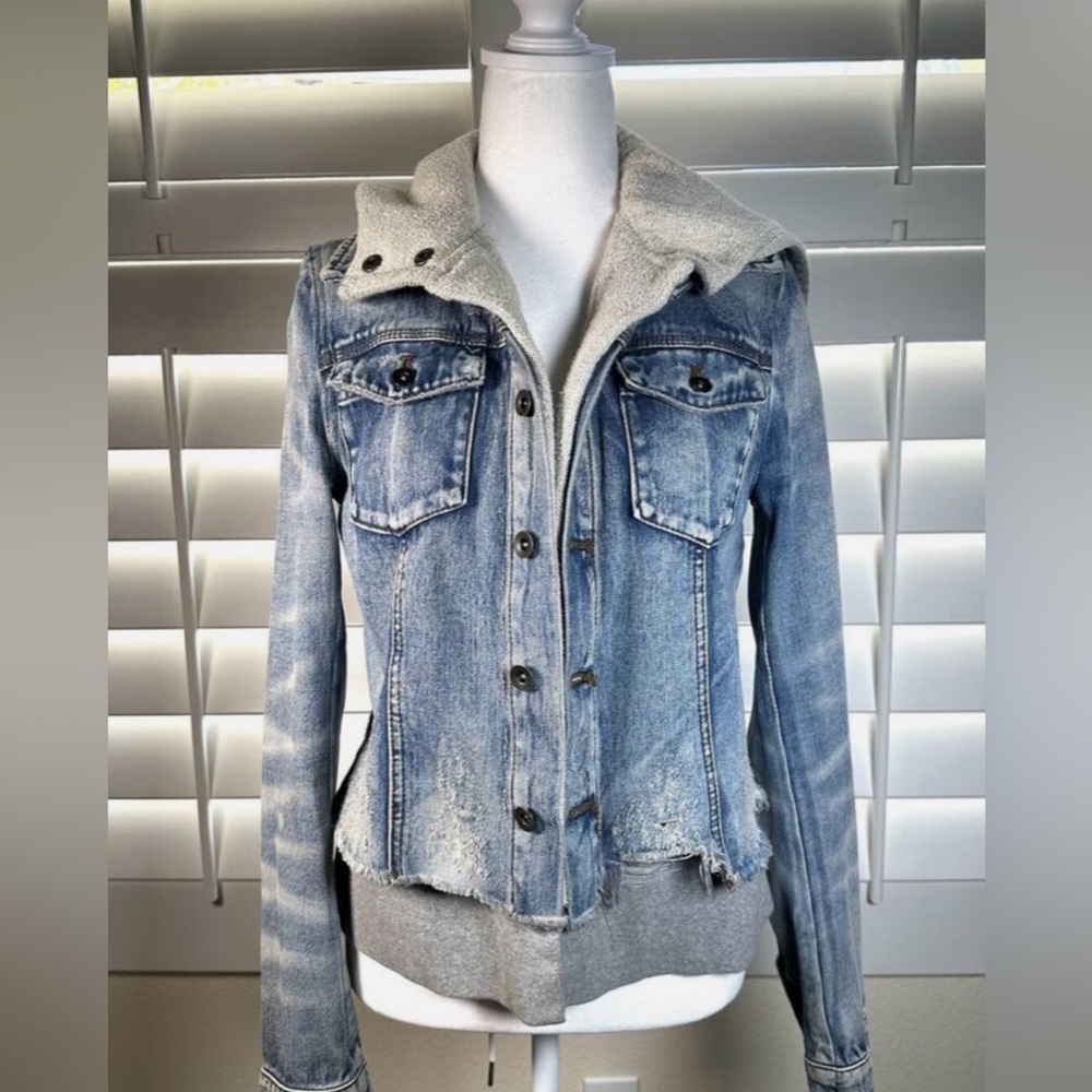 FREE PEOPLE DISTRESSED HODDED LAYERED DENIM JACKET